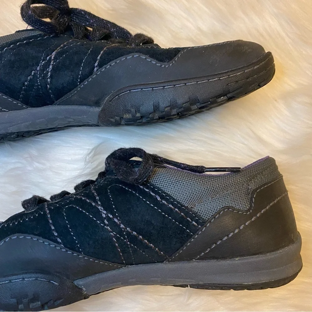 Merrell Black & Purple Sneakers Size 6.5